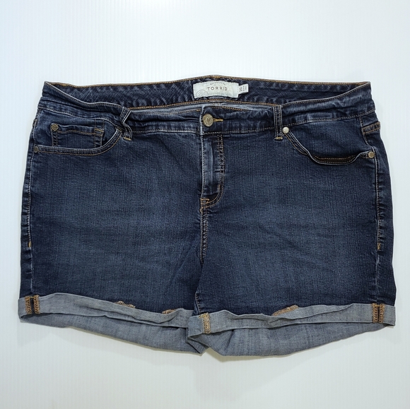 torrid Pants - Torrid Stretch Cuffed Jean Shorts